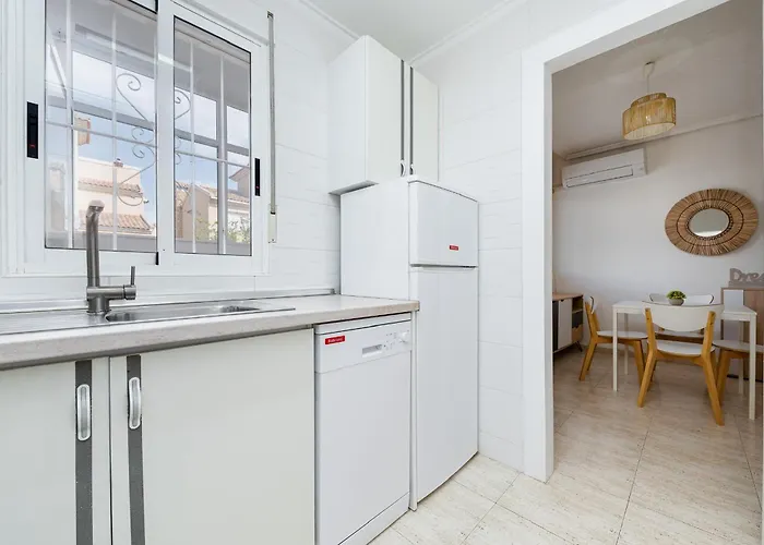 Aguas Nuevas Sunrise 公寓 托雷维耶哈